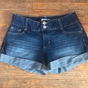 Perfect for summer, young girl shorts